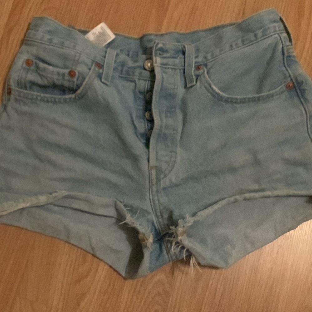 Levi jean shorts